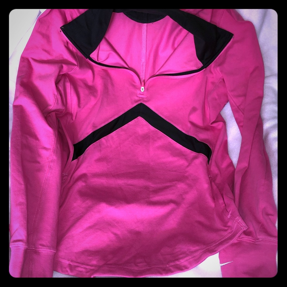 NIKE DRI-FIT PULLOVER TOP